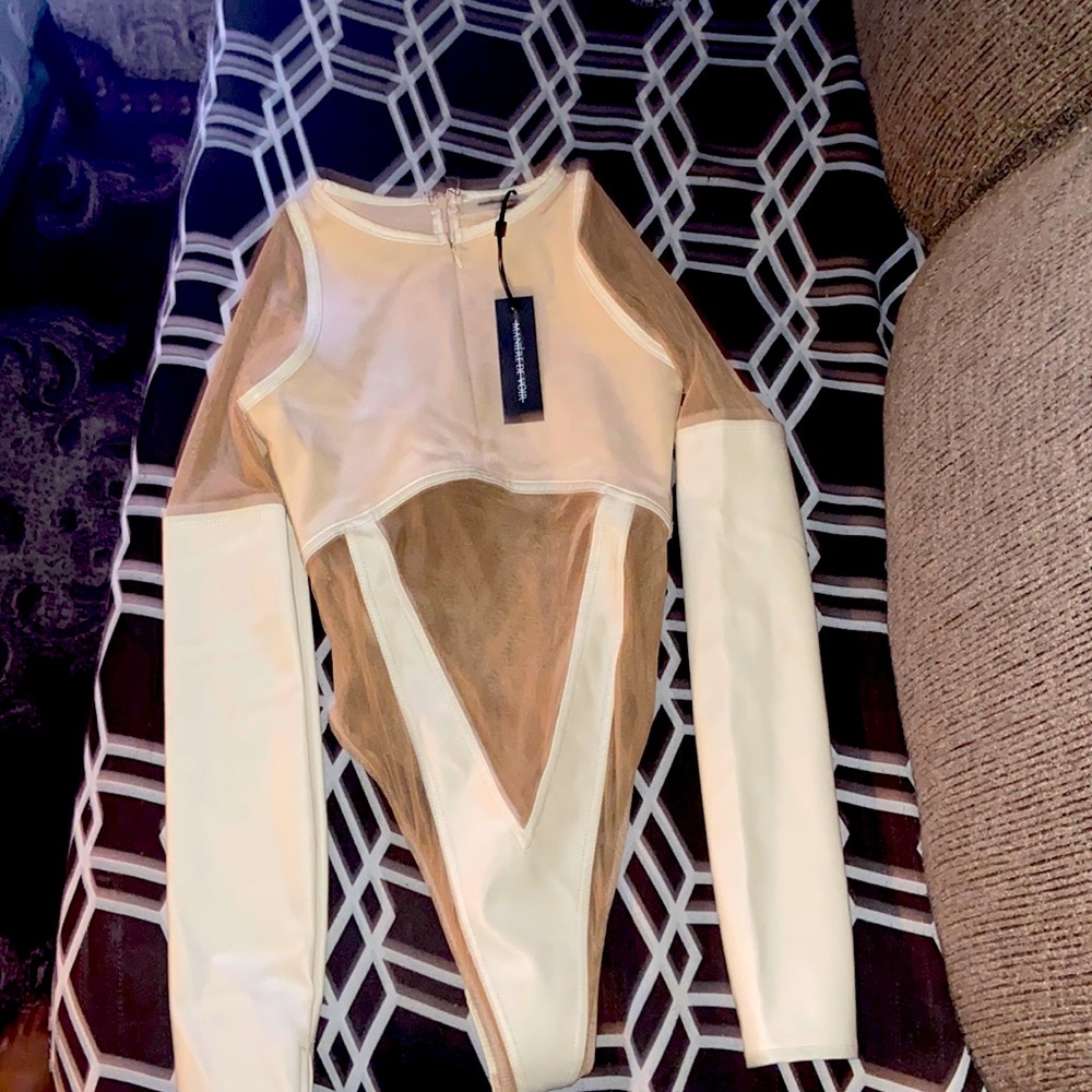 MANIERE DE VOIR body suit. Size Small